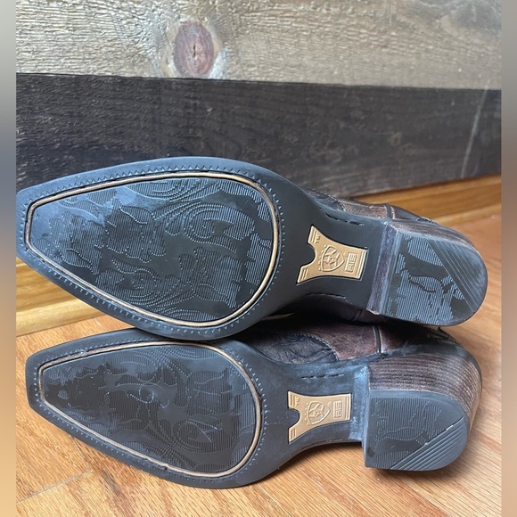 Ariat Dahlia Women's Western Leather Boot, Chocolate Floral, Size 9 B - Picture 6 of 8